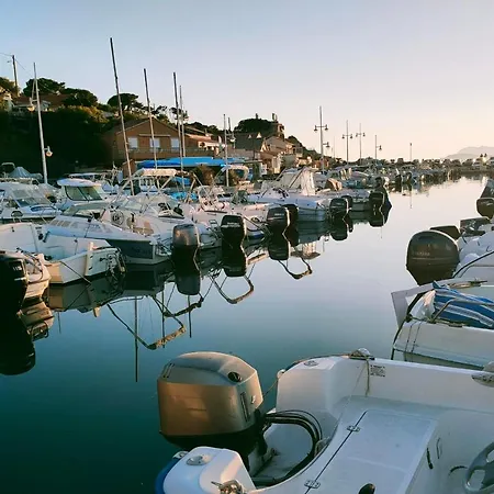 Charme Mas Provencal Bord De Mer